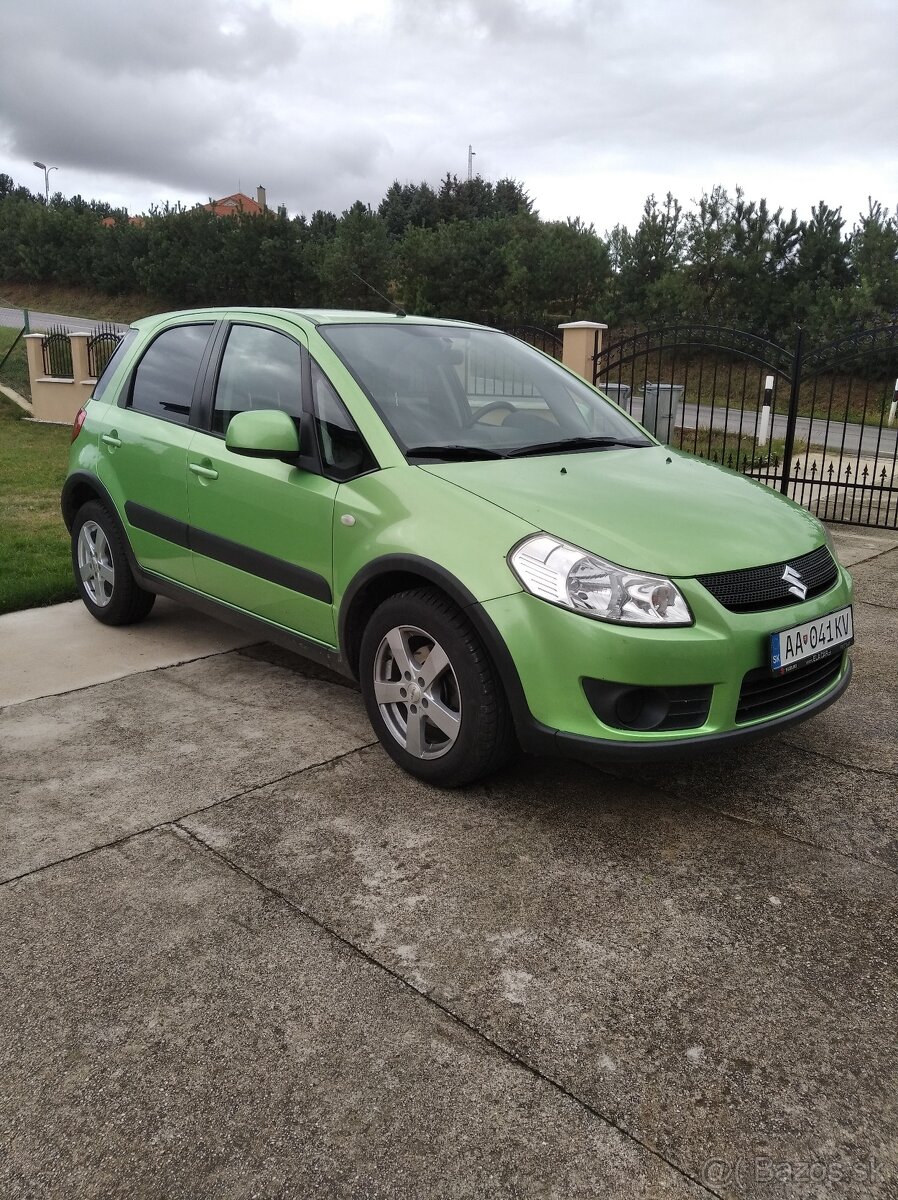 Suzuki SX4