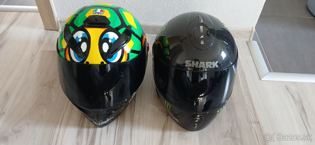 Prilba AGV a SHARK