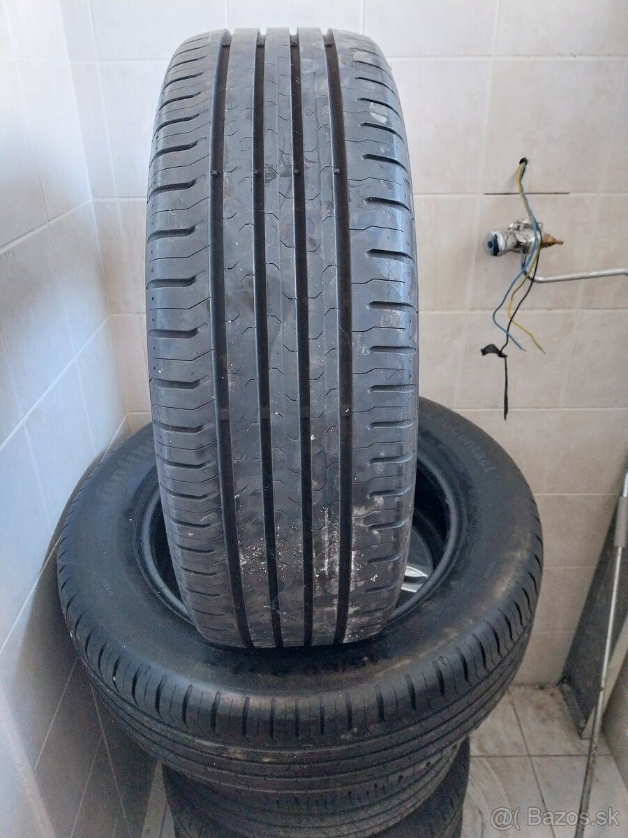 Predám letné pneumatiky continental 215/60/R17