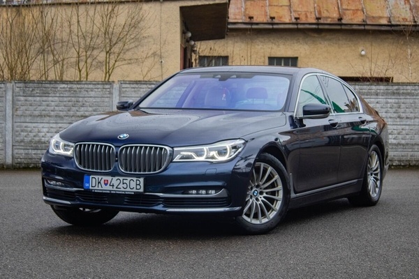 BMW Rad 7 740d xDrive A/T