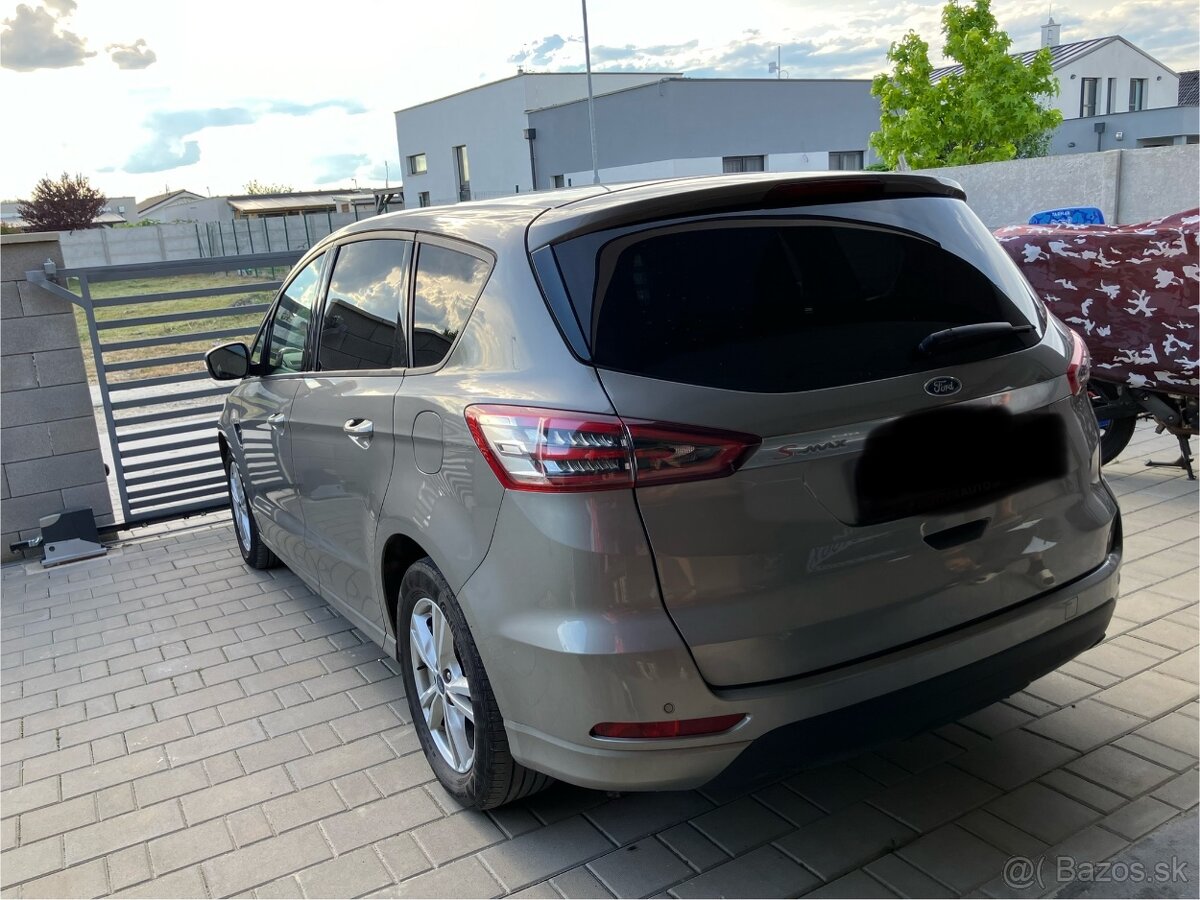 Ford Smax