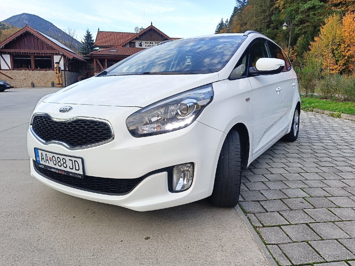 Kia Carens