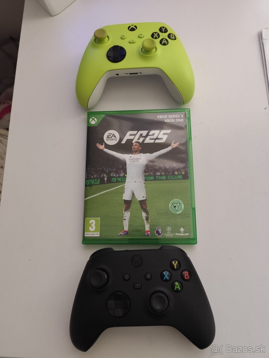 FC 25 Xbox one + dva ovládače