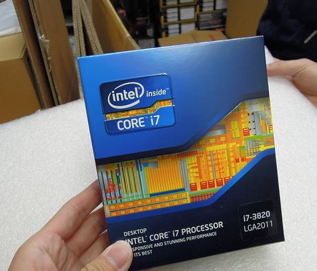 Intel i7 s MB Asus P9X79