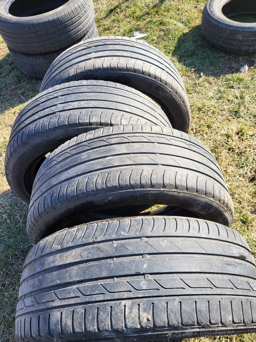 Letné pneu BRIDGESTONE 215/50 R18