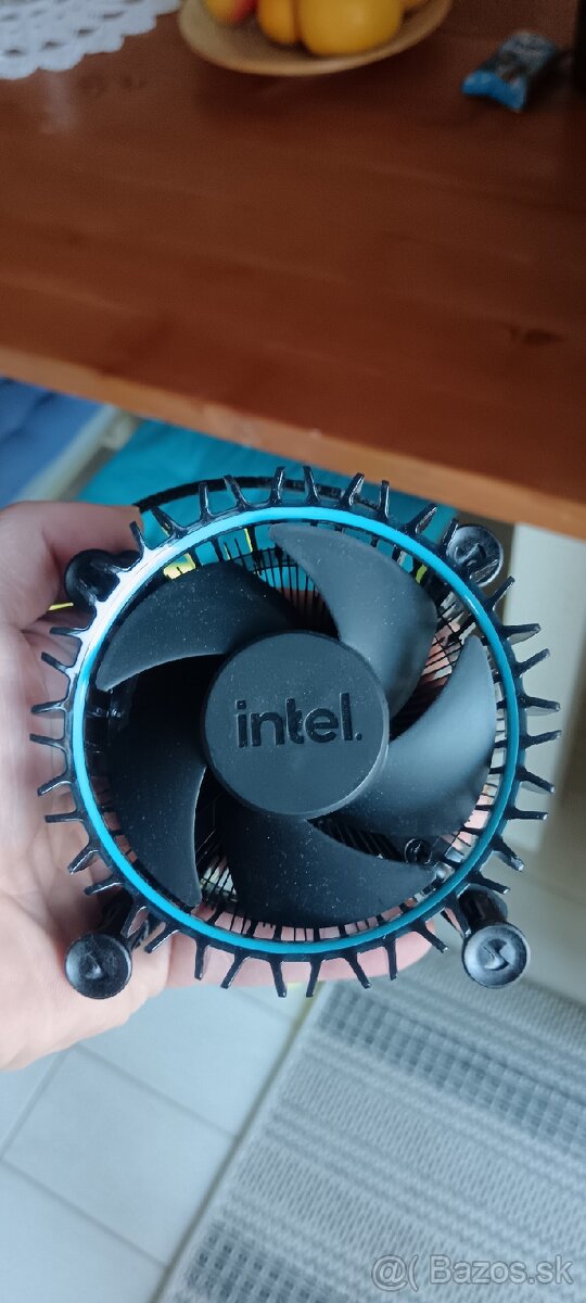 Chladič Intel 1700 a AMD AM4