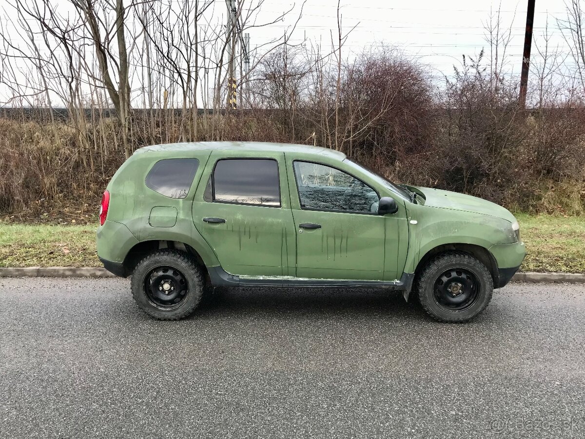 DACIA DUSTER 1.6i