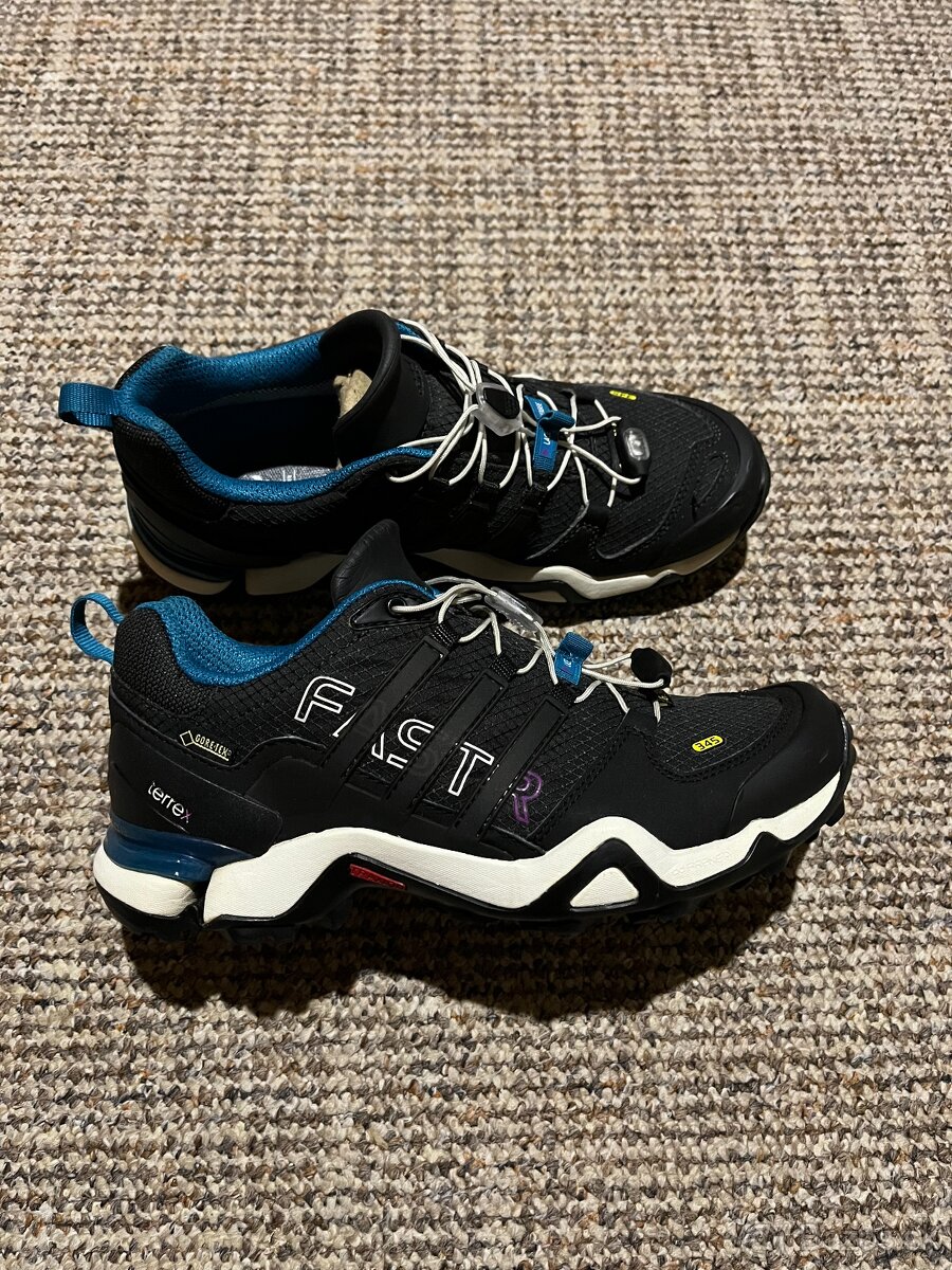 Adidas Terrex GTX, velikost 38