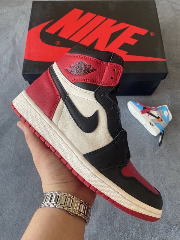 Nike Air Jordan 1 high  červeno-čierne