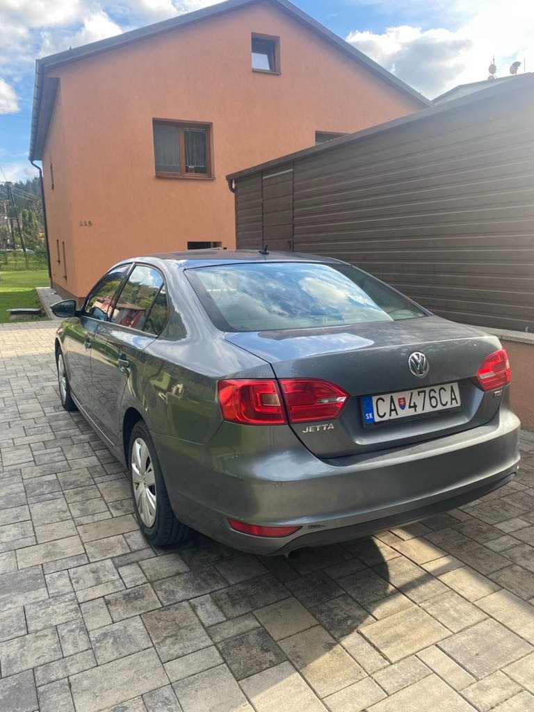 Volkswagen jetta