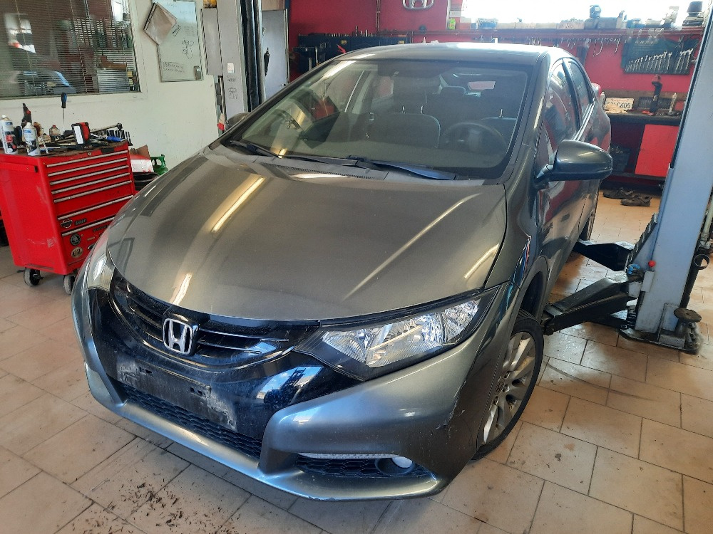 Náhradní díly Honda Civic 2012.