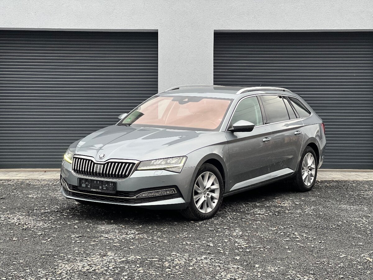 ŠKODA SUPERB III FACELIFT 2.0 TDI 110KW LASER NAVI TAŽNÉ