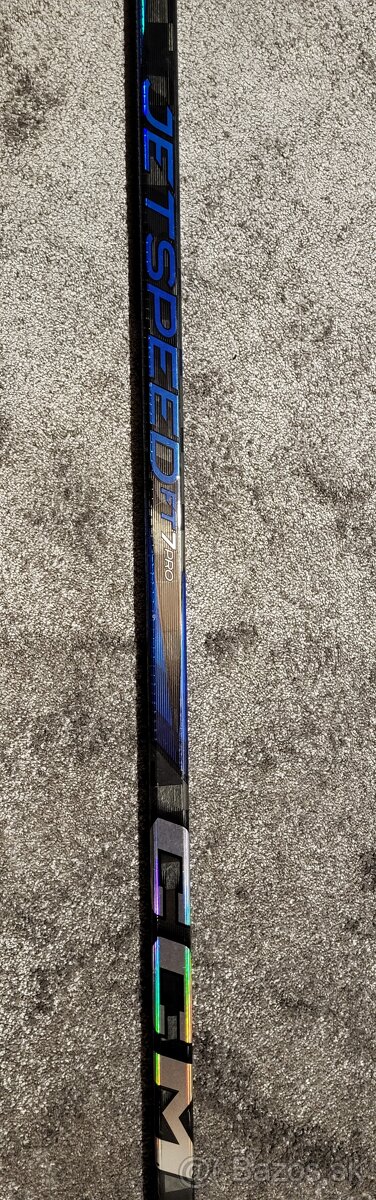 Hokejka CCM Jetspeed FT7pro