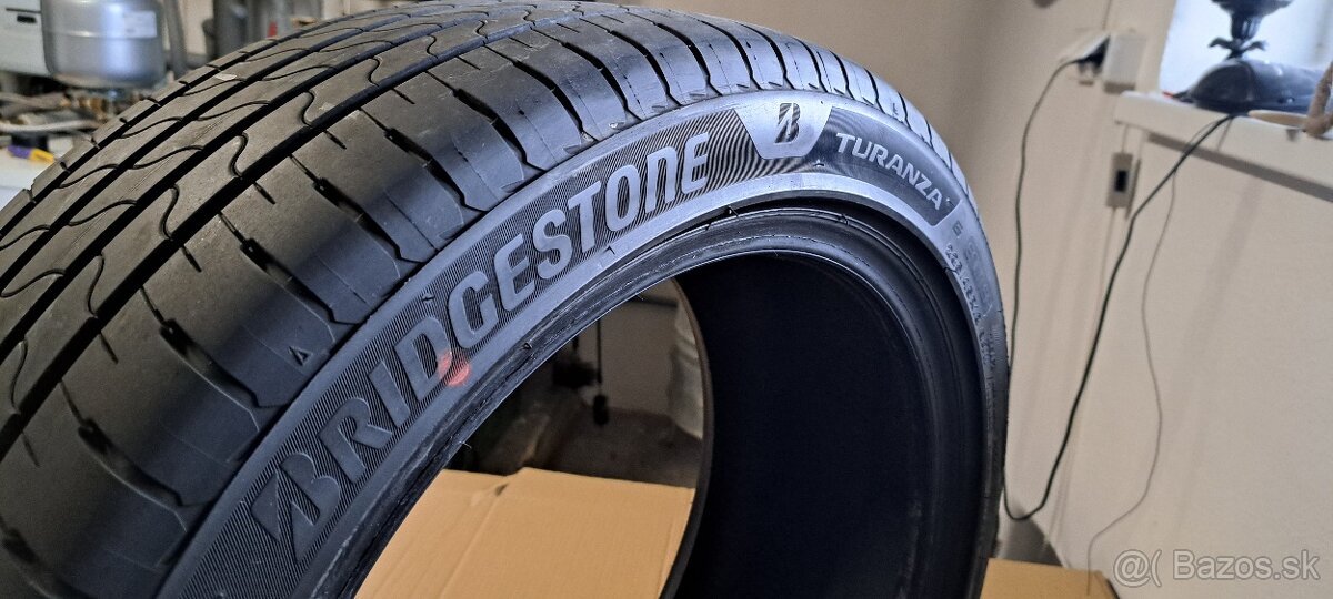 Letné pneumatiky Bridgestone Turanza 6 Enliten 235/45 R18