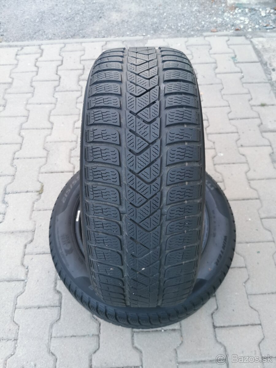 2ks_Pirelli Winter Sotto Zero 3 215/55 R17 94H