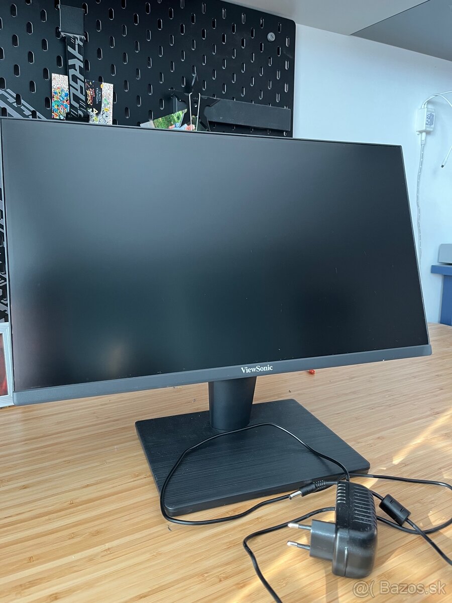 Monitor