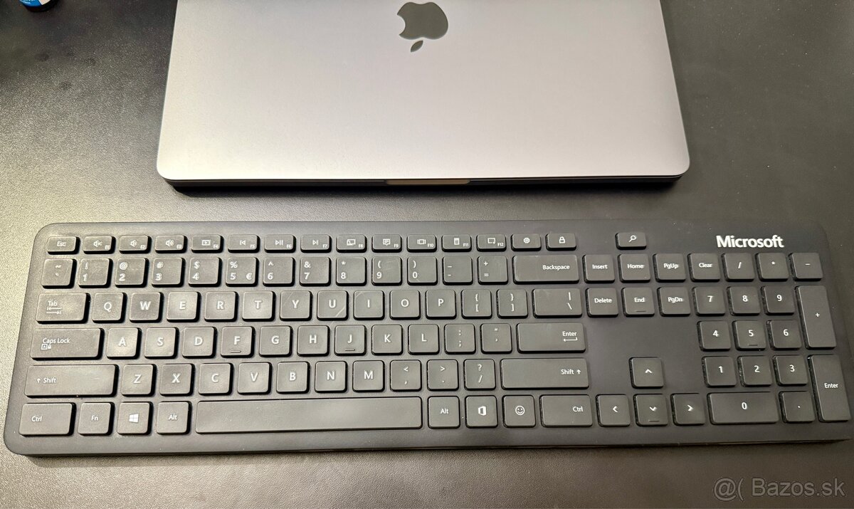 Microsoft Bluetooth Keyboard čierna