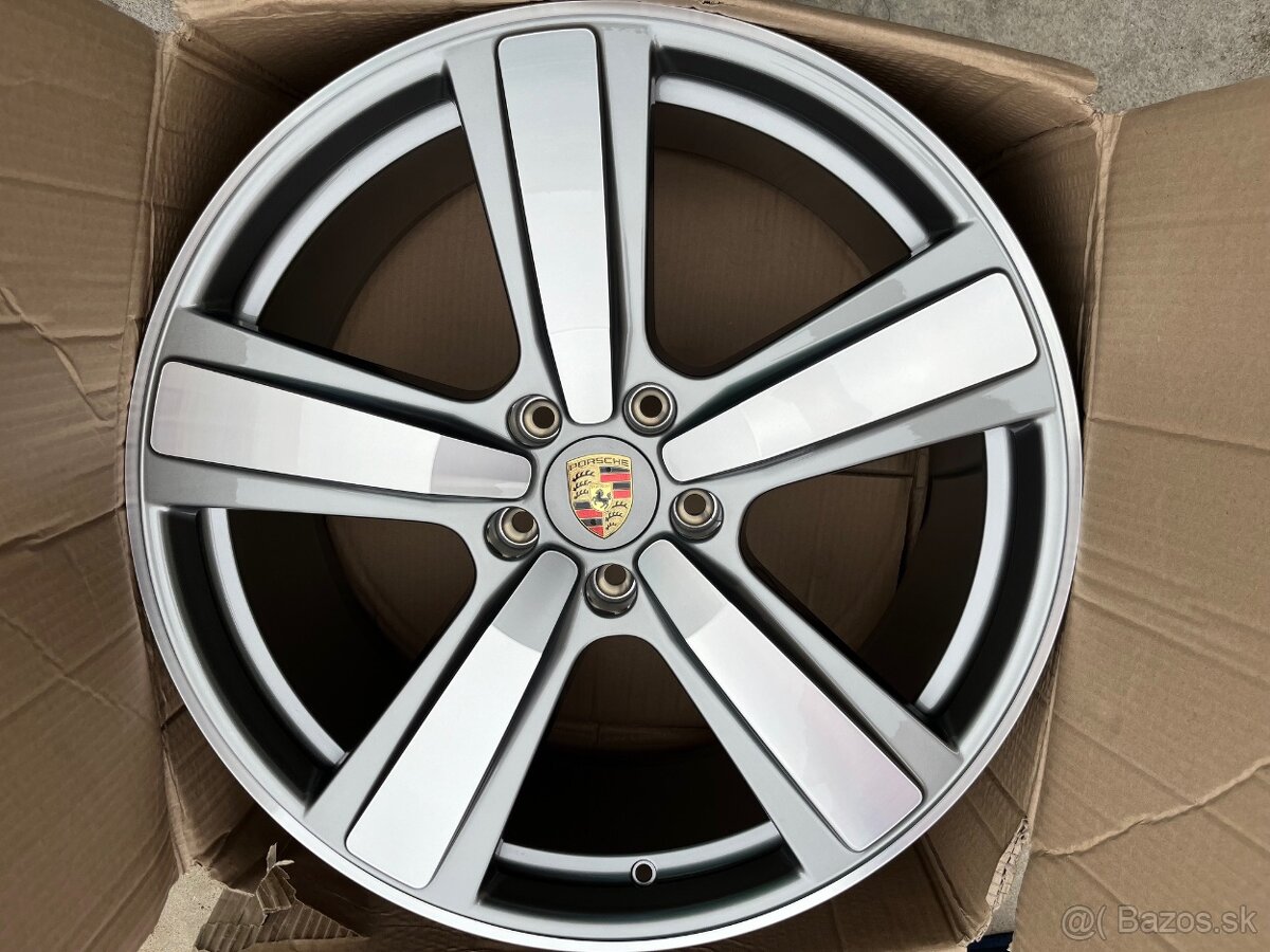 PORSCHE CAYENNE alu kola 22" nové, originál 