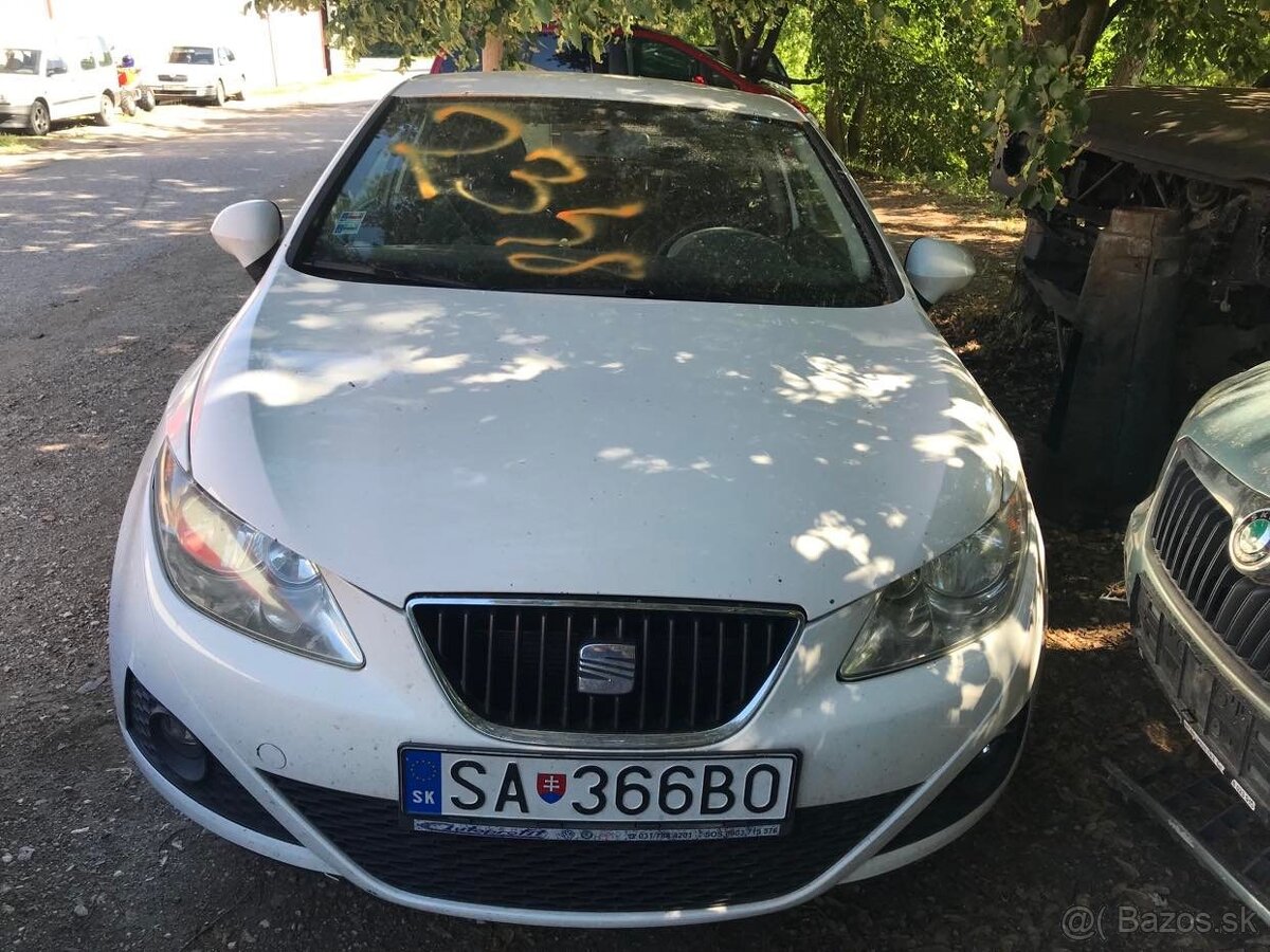 Seat IBIZA III  1,4i 63kw r. 2008