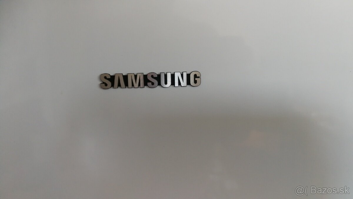 Chladnička s mrazničkou SAMSUNG