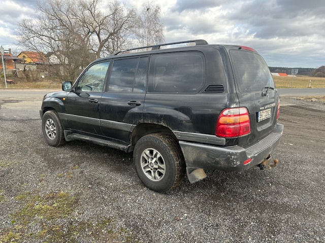 Toyota LandCruiser 100 LC100 J100 na díly