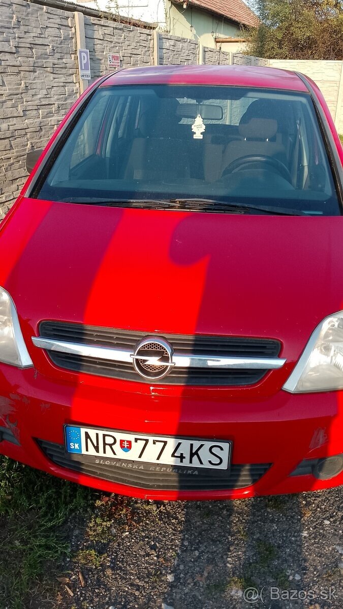 Predam Opel Meriva