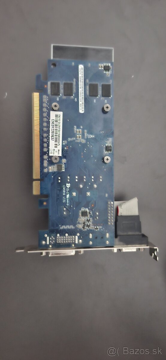 ASUS NVIDIA GeForce 8400GS SILENT/DI/1GD2