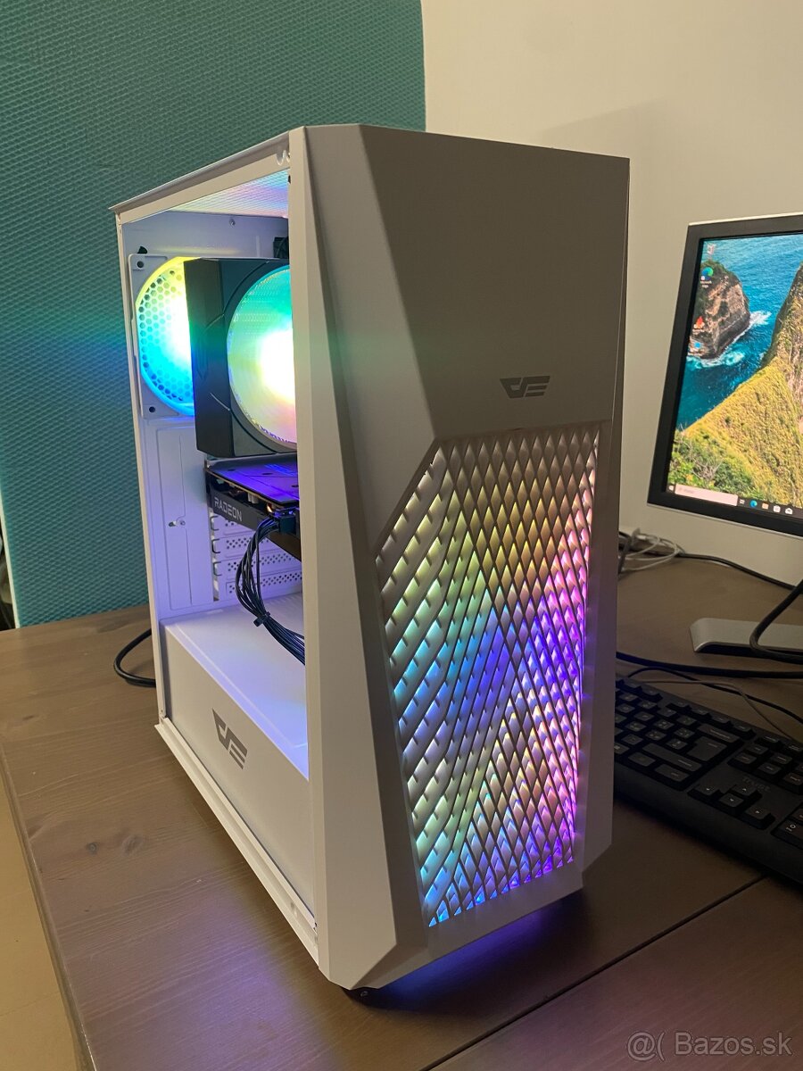 Ryzen 7 5700x3D / Rx 6600 / 32GB RAM