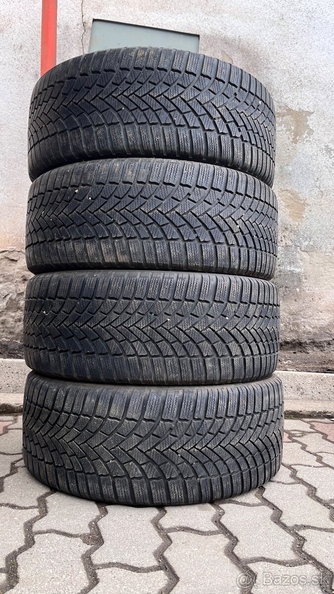 ❄️zimné pneu 235/45 r18 Bridgestone