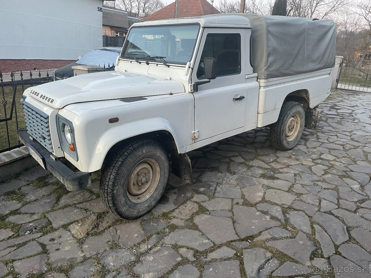 Land Rover Defender 110 2.4 HC Pick Up Base