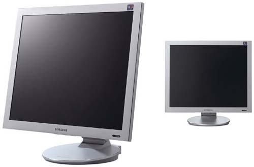 Predam Samsung LCD Monitor 17"