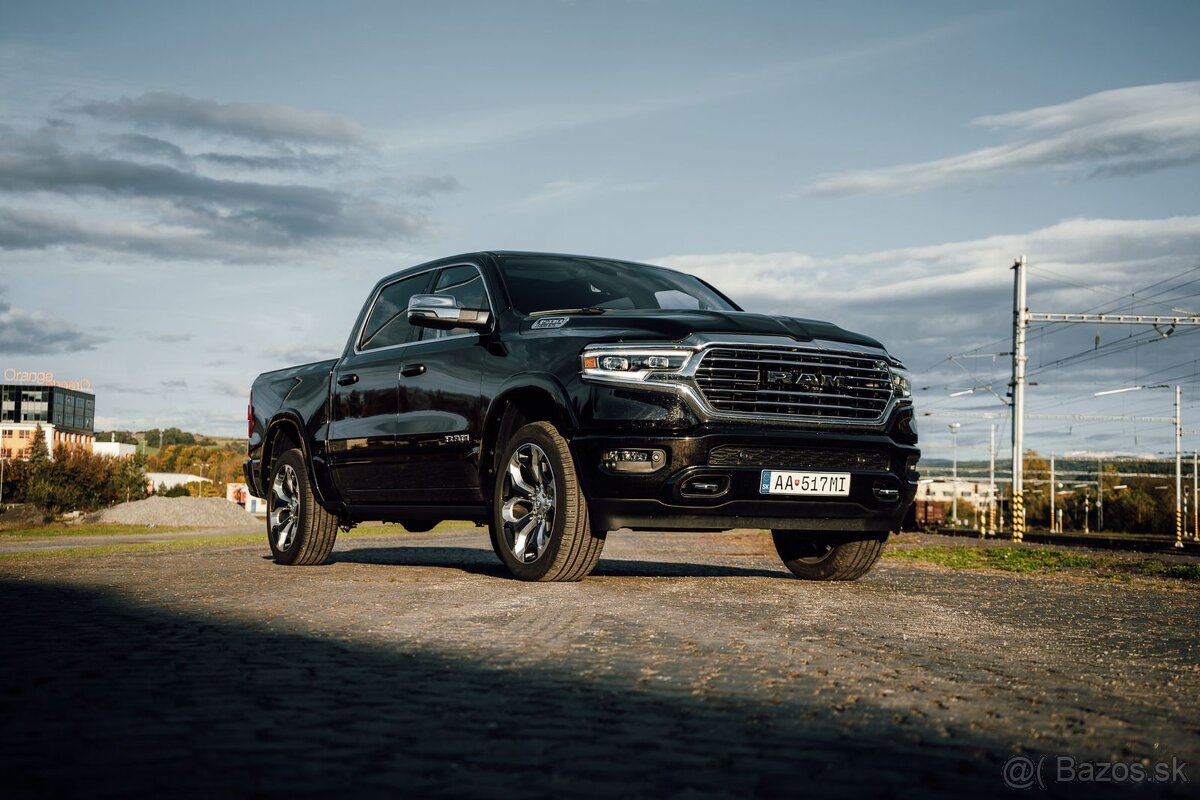 RAM 1500 LIMITED LONGHORN EDITION