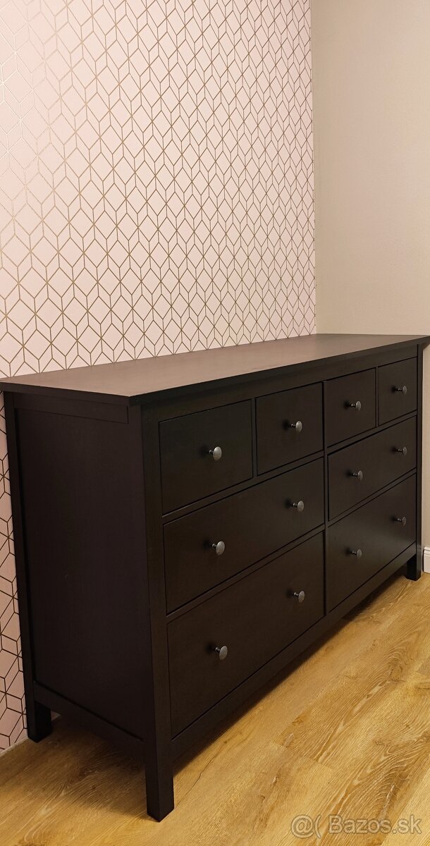 Komoda HEMNES Ikea