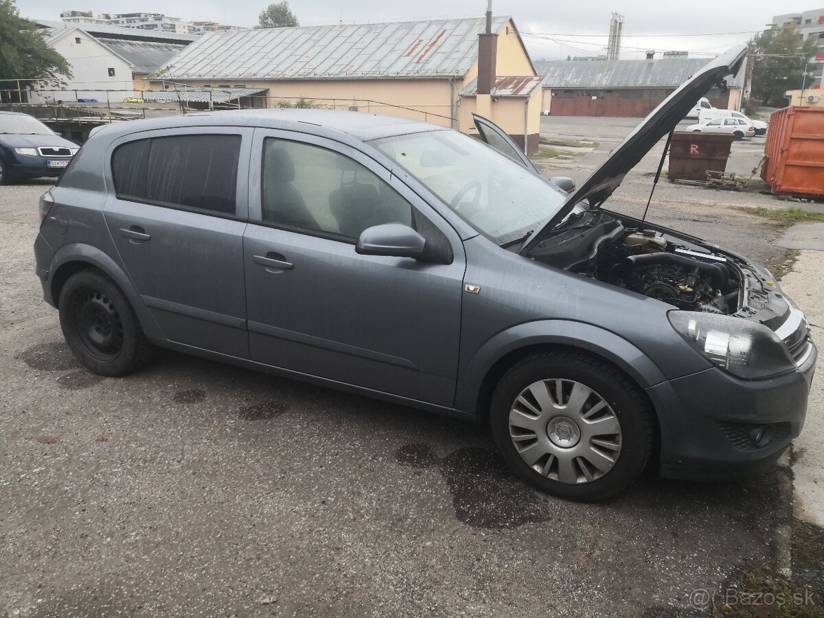 Opel Astra 1.7 cdti, 2007 rok, nutna vymena motora