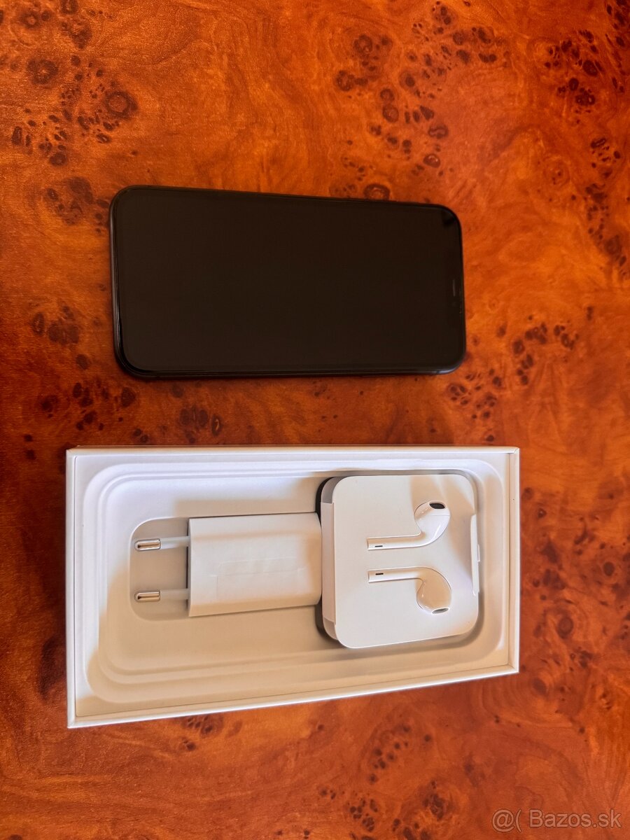 Predaj Iphone 11 64 GB, black