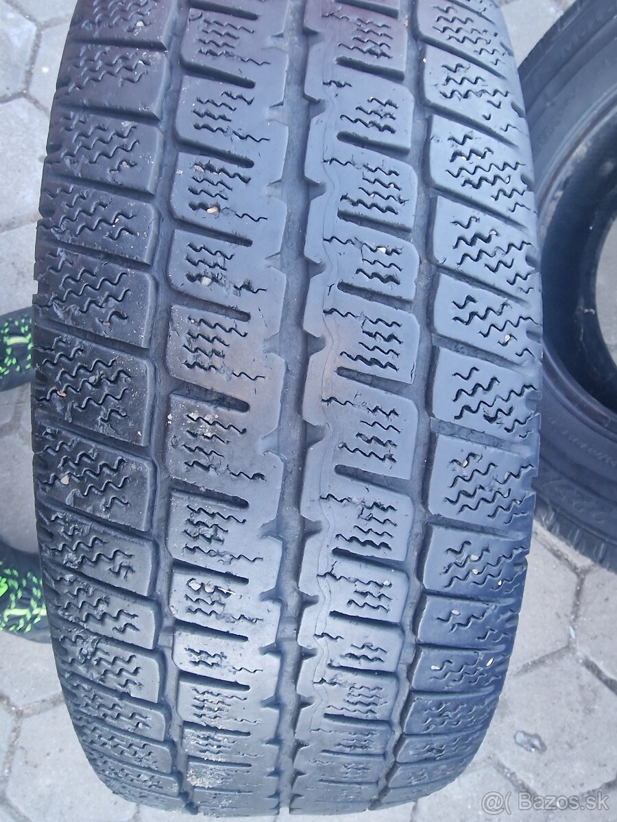 225/70 r15c  2ks zimne pneu