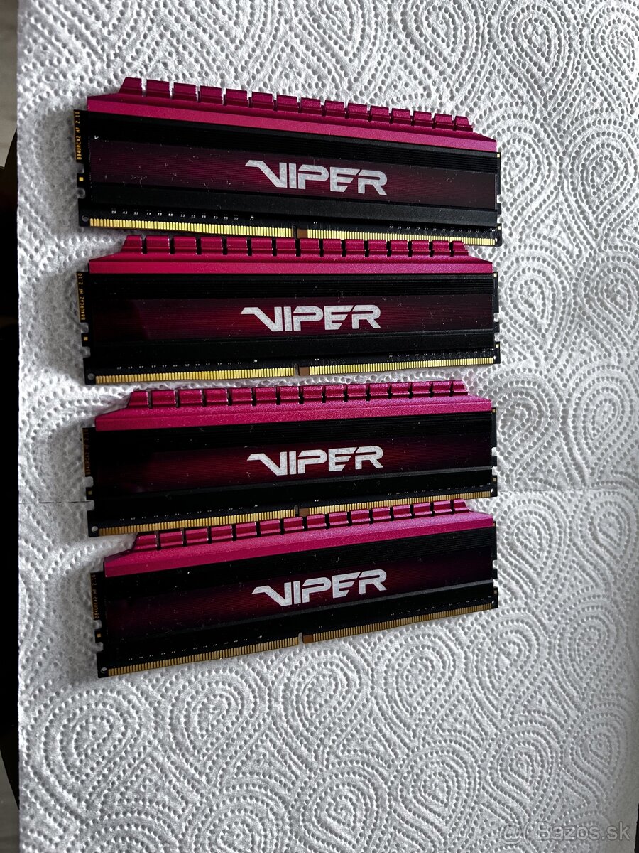 Predám Patriot Viper4 Series 16GB KIT DDR4 3200Mhz CL16