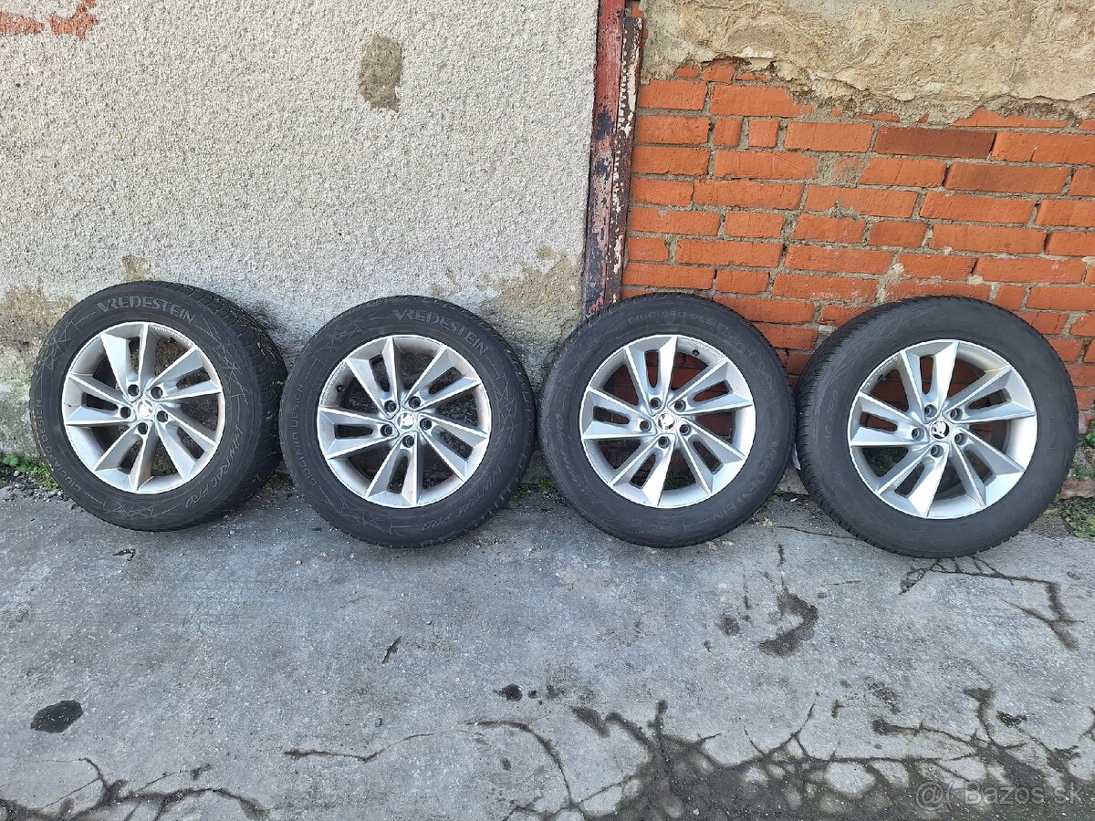 5x112 215/65 R17