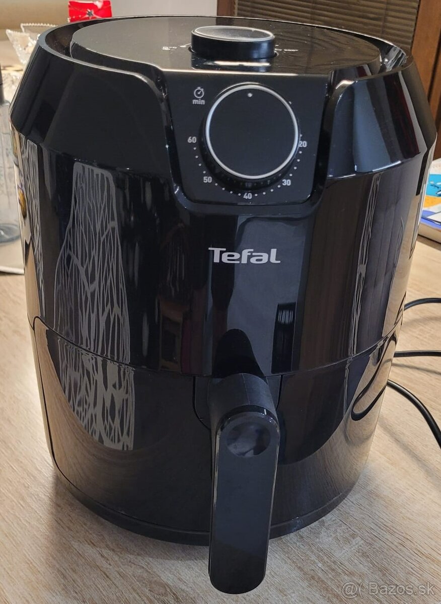 Predám teplovzdušnú fritézu Tefal EY201815 - zmena ceny