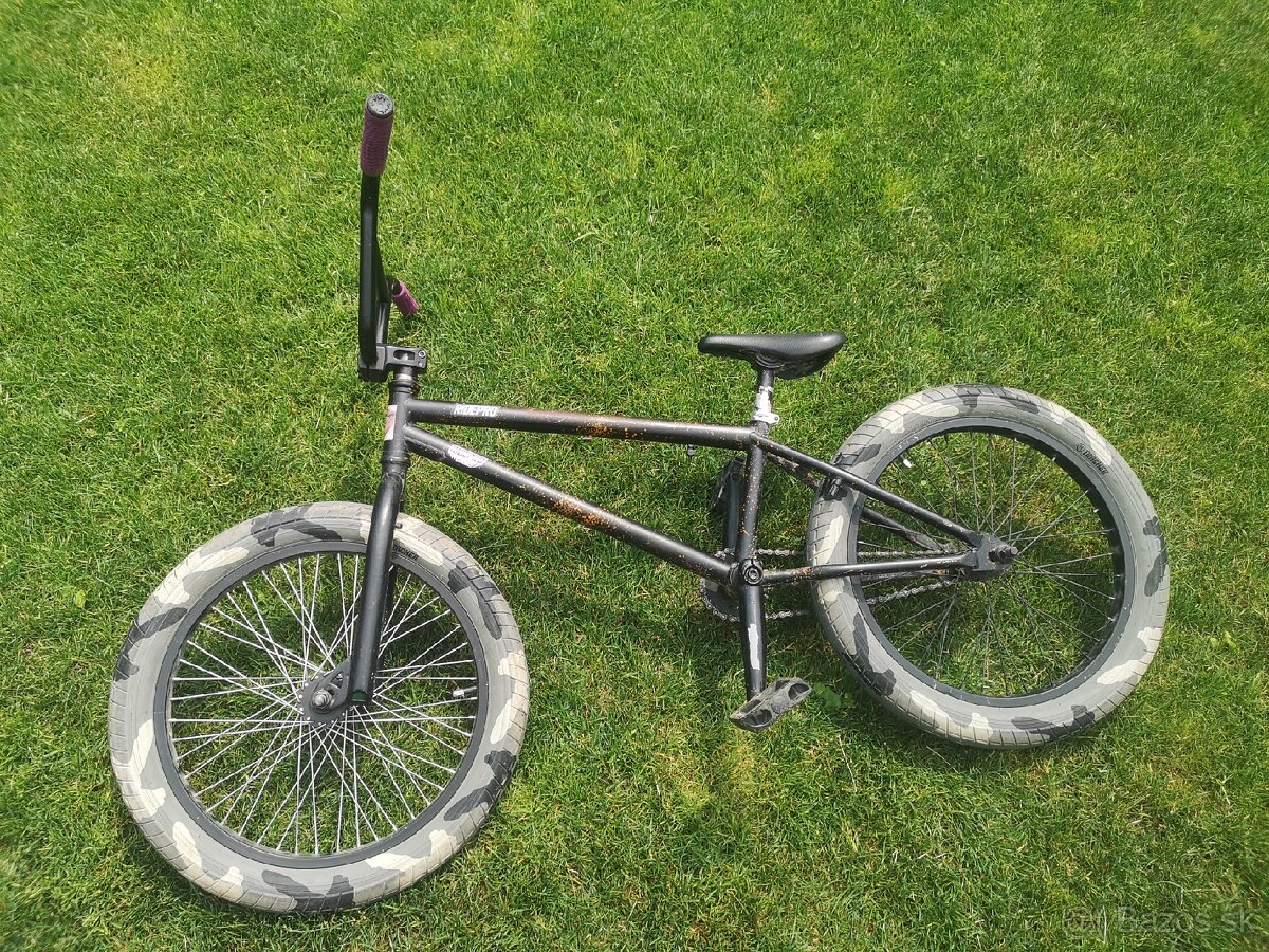 Bmx bicykel