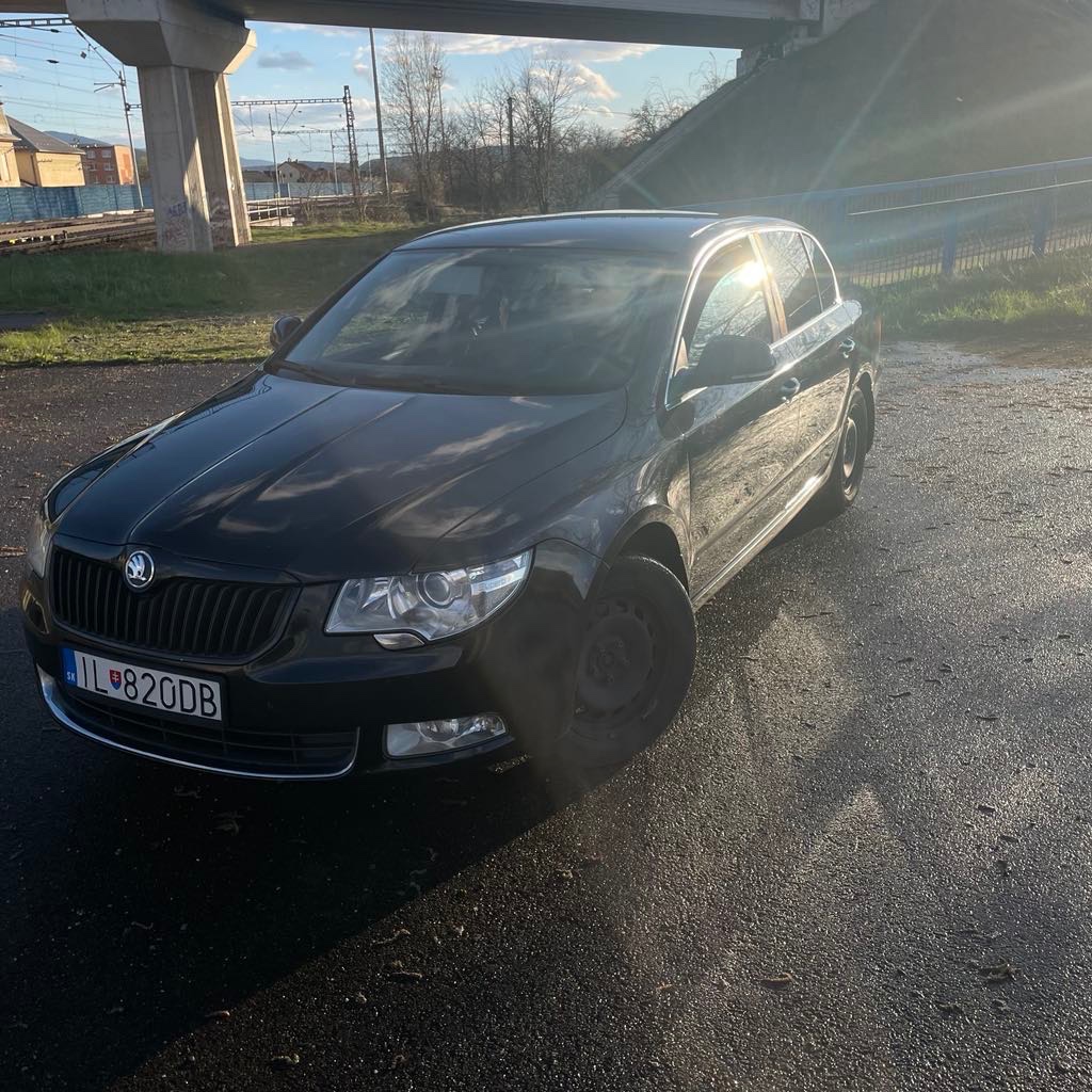 Škoda superb 2.0 TDi 103 kW , 2011r