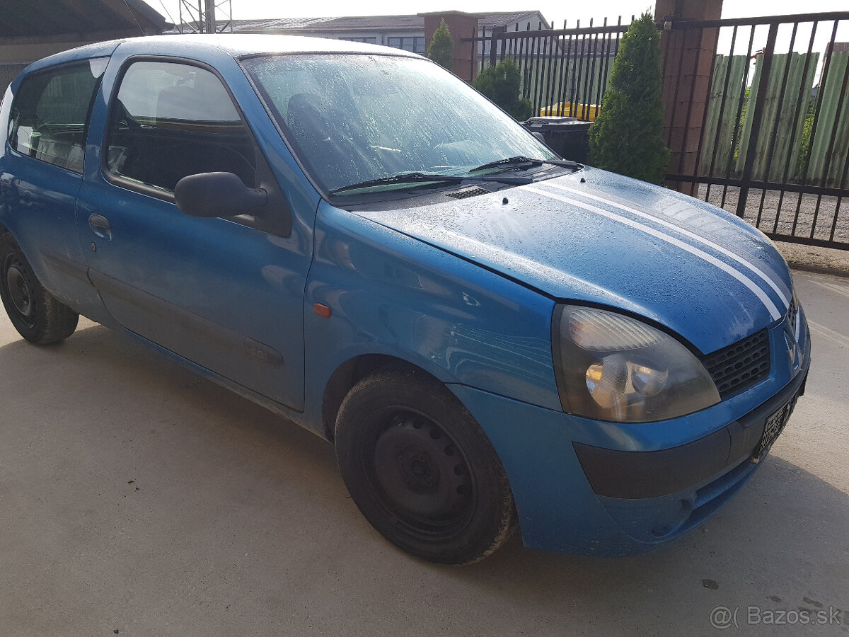 RENAULT CLIO 1,5D  RV.2002