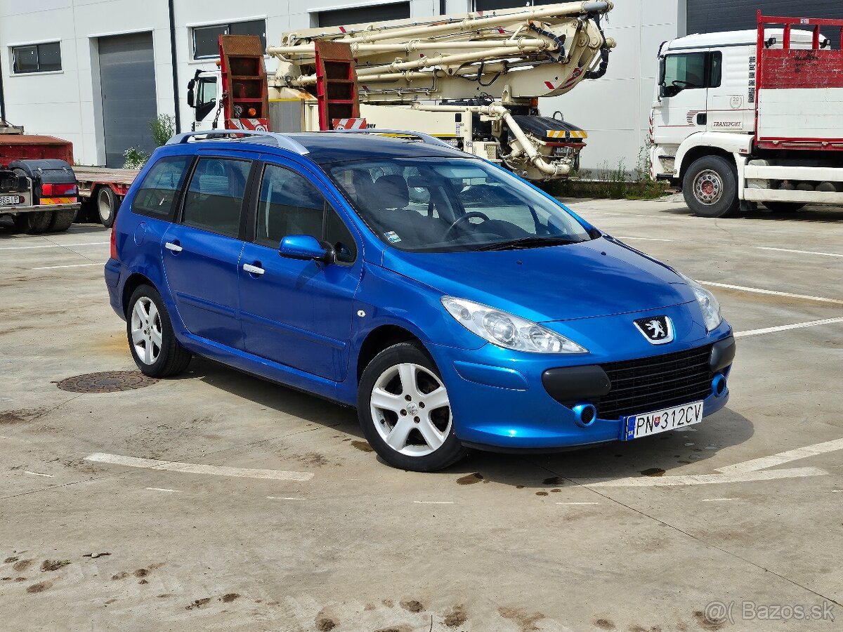 Peugeot 307sw kombi 1.6 hdi, PANORÁMA, 7-miest