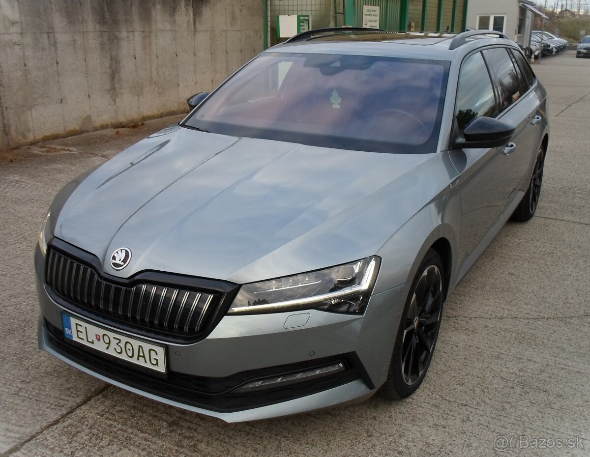 Škoda Superb Combi 1.4 TSI PHEV Sportline DSG,F1,360°kamera,