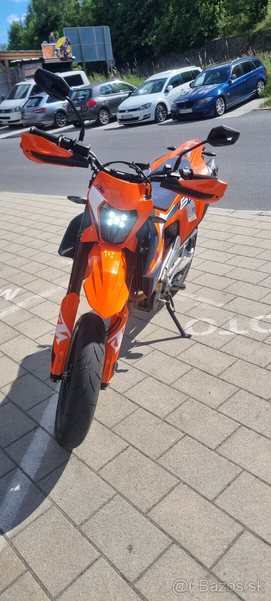 Ktm 690 smc 2023