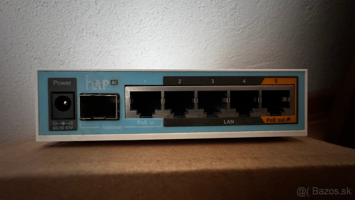 Mikrotik hAP ac (RB962UiGS-5HacT2HnT)