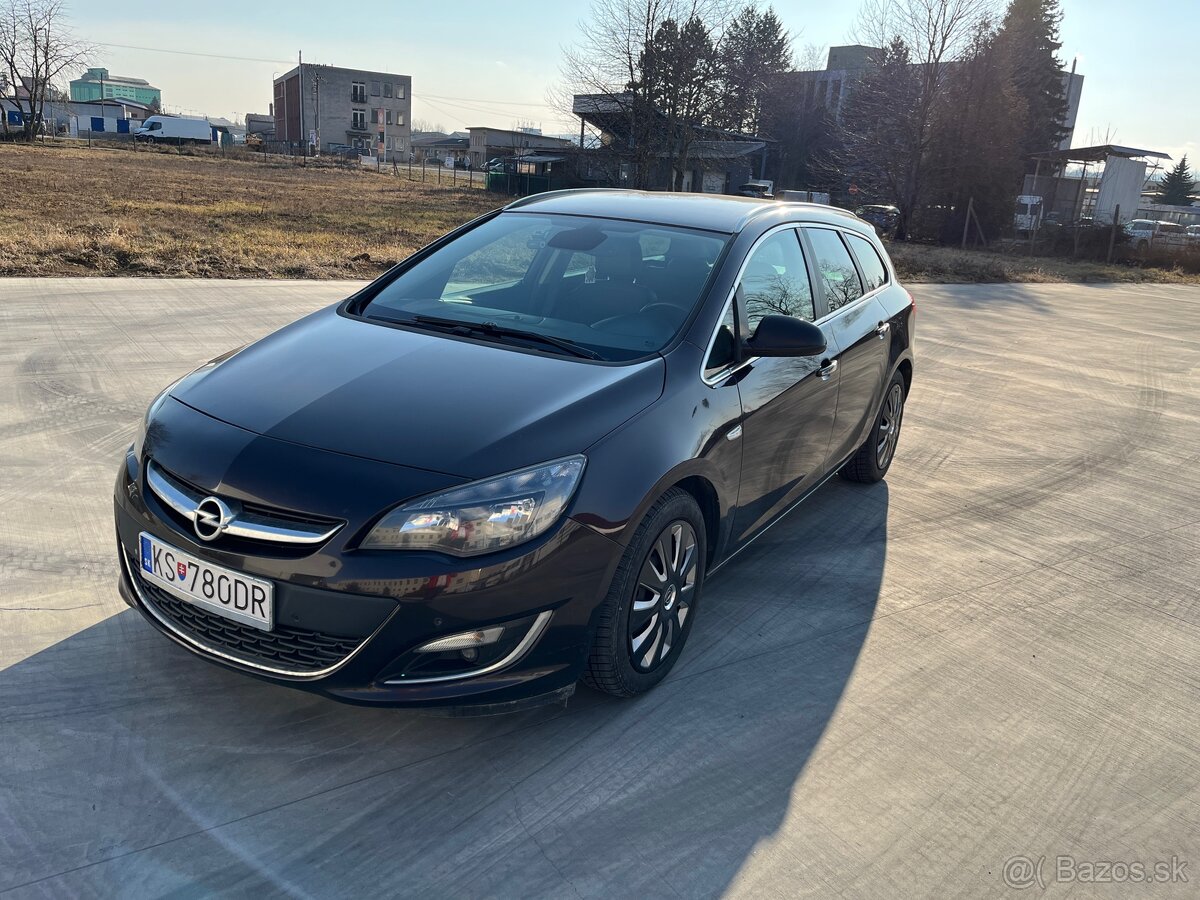 Opel astra st J 1.7cdti ecoflex 81kW