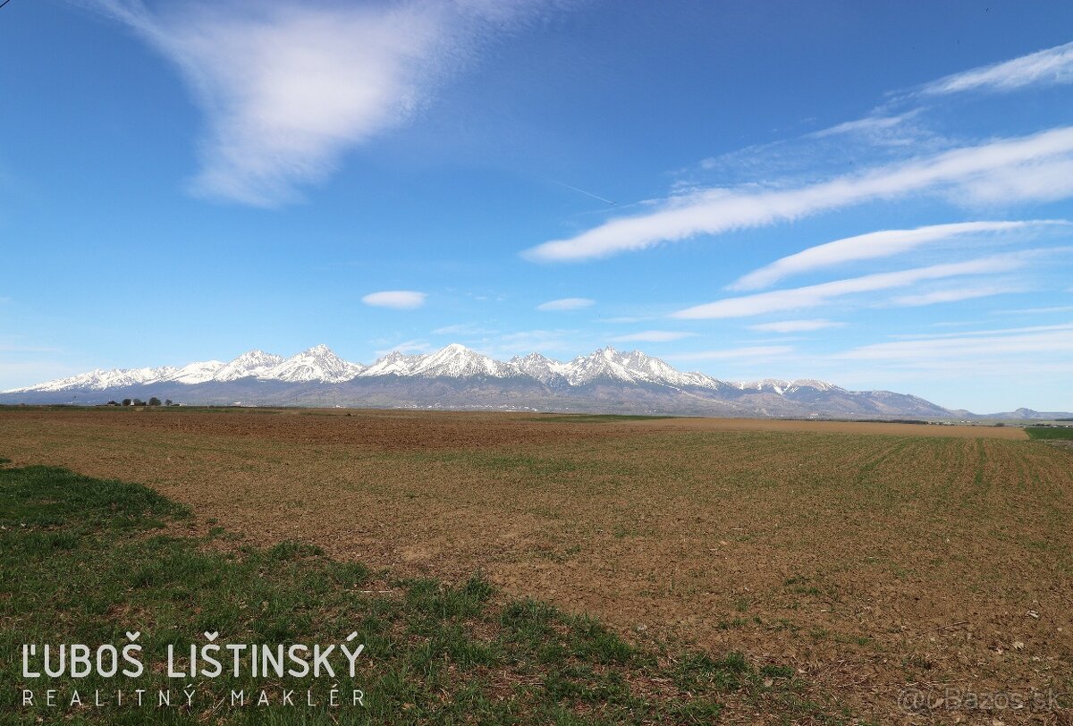 PREDAJ Pozemok o rozlohe 2377m2, Velická cesta, Spiš. Sobota