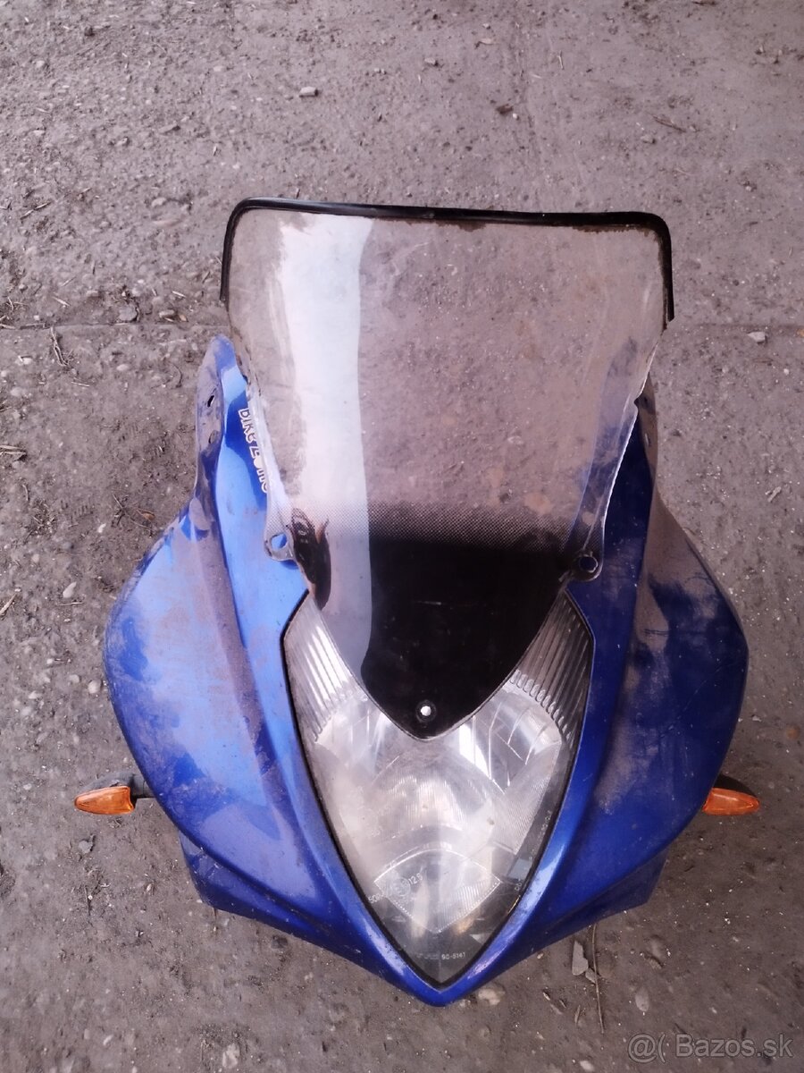 Suzuki Gs500F plasty