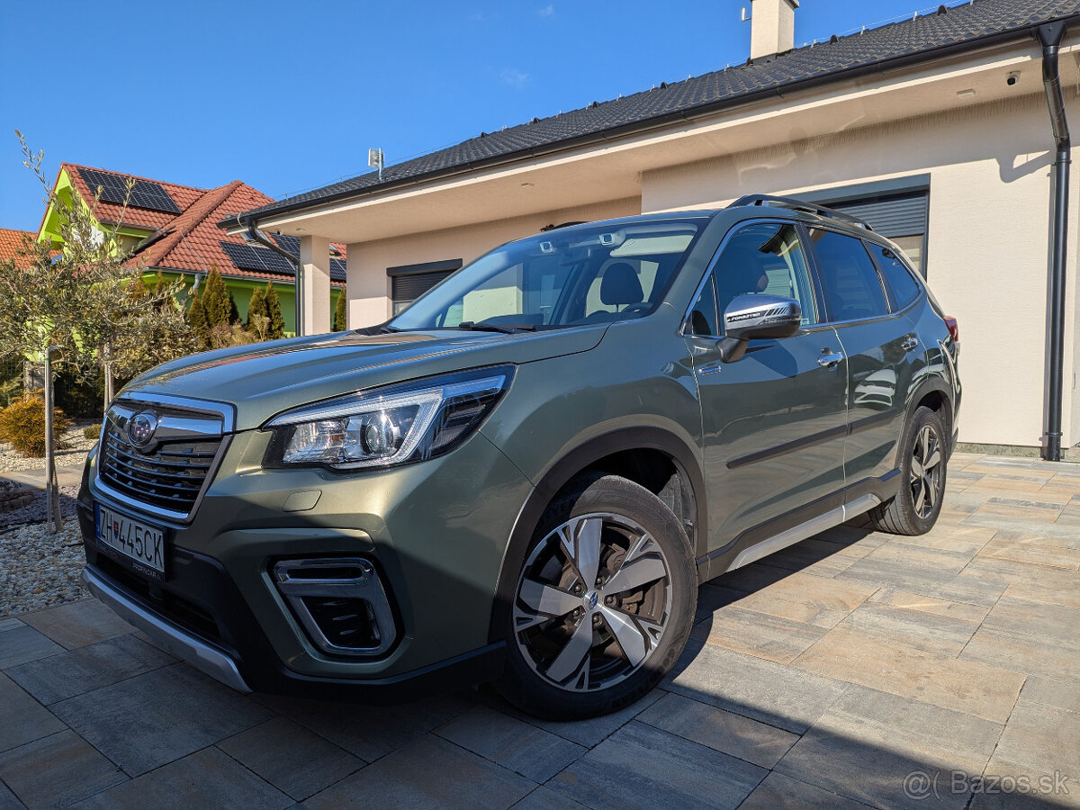 Subaru Forester 2.0i-S e-Boxer 4x4 premium